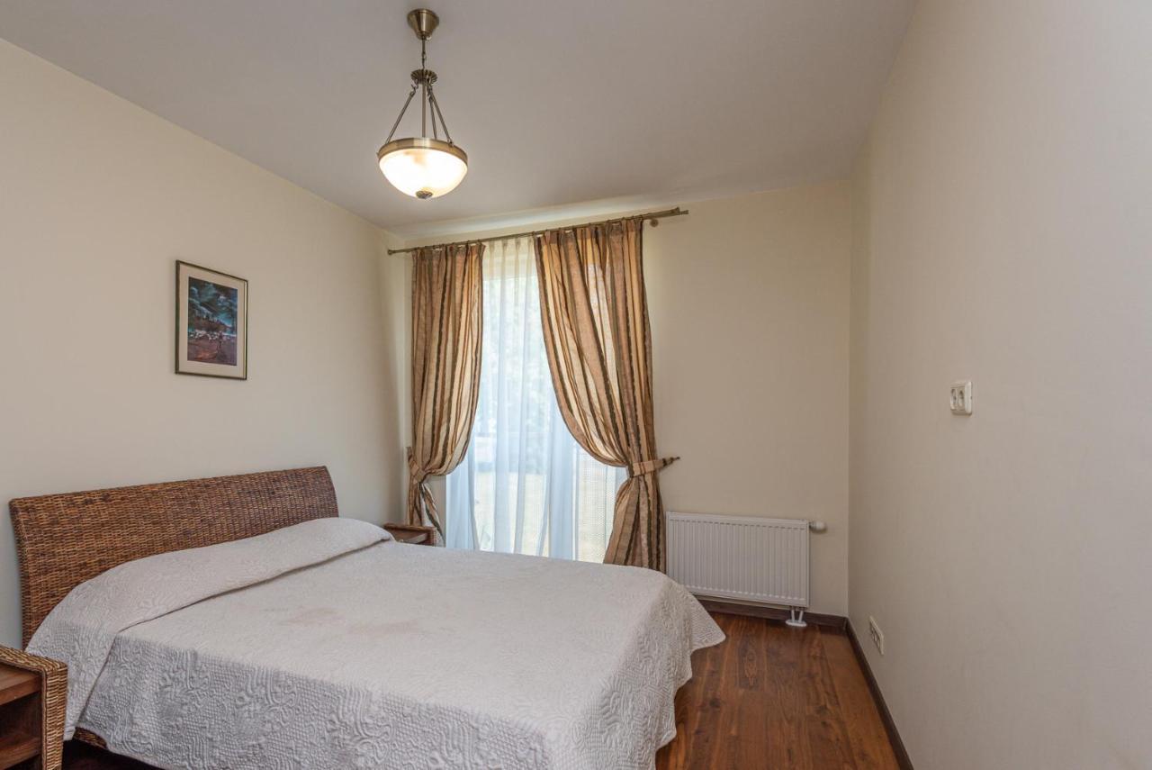 R&W Apartment พาลังกา ภายนอก รูปภาพ